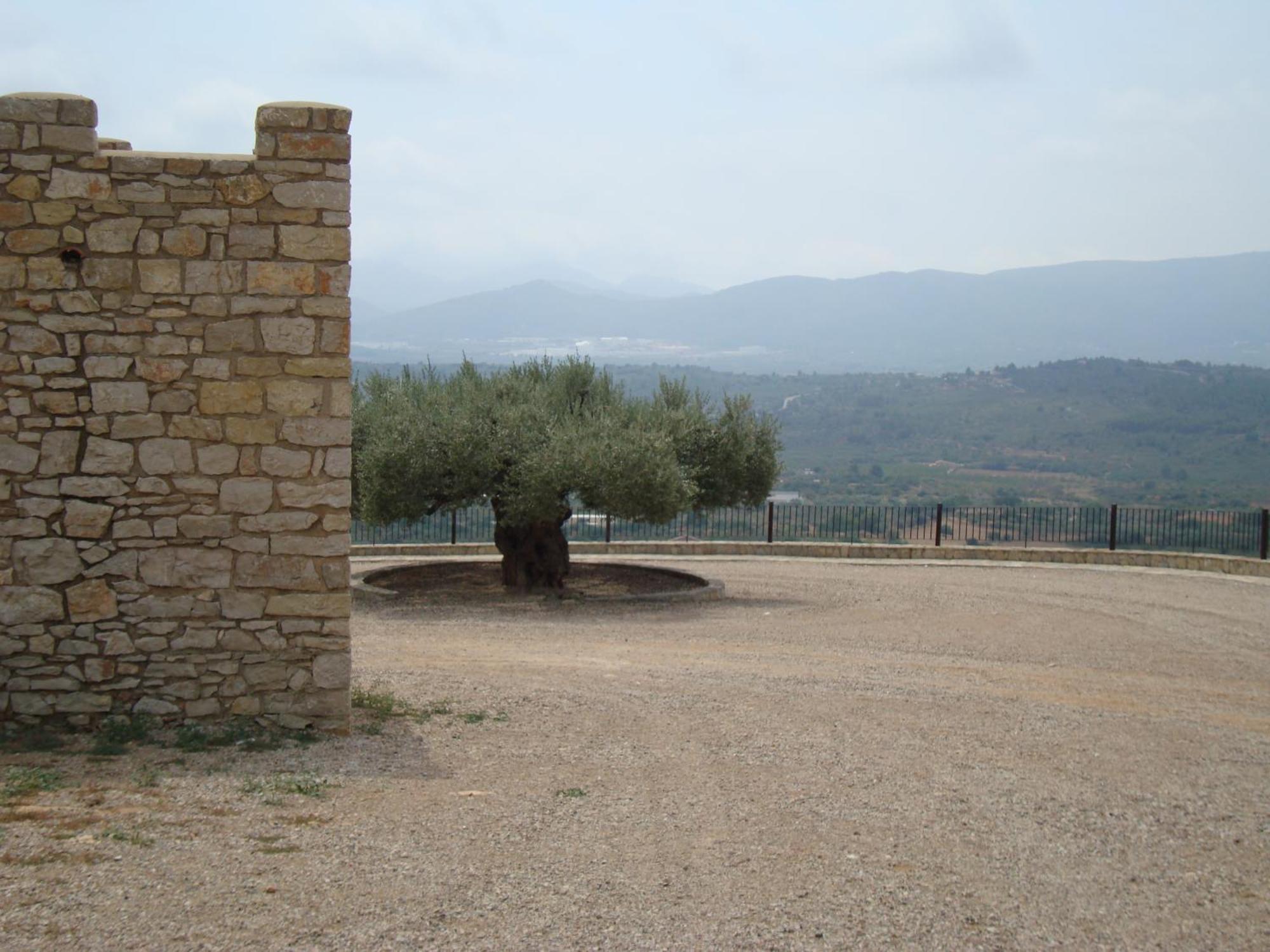Hotel L'ermita Casa Ripo 3*