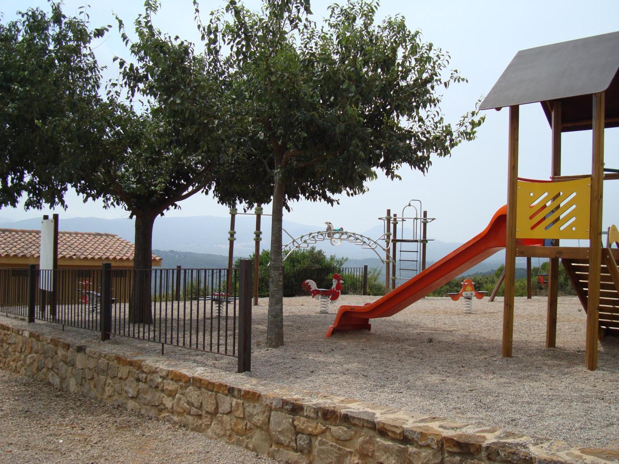 Hotel L'ermita Casa Ripo