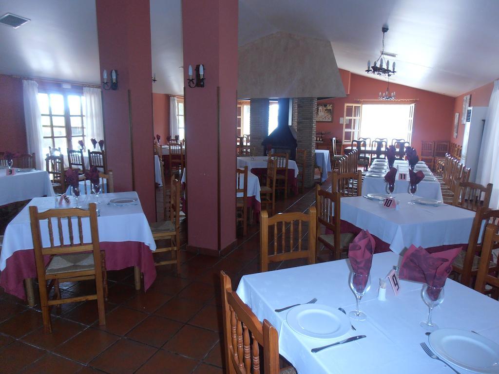 Hotel L'ermita Casa Ripo